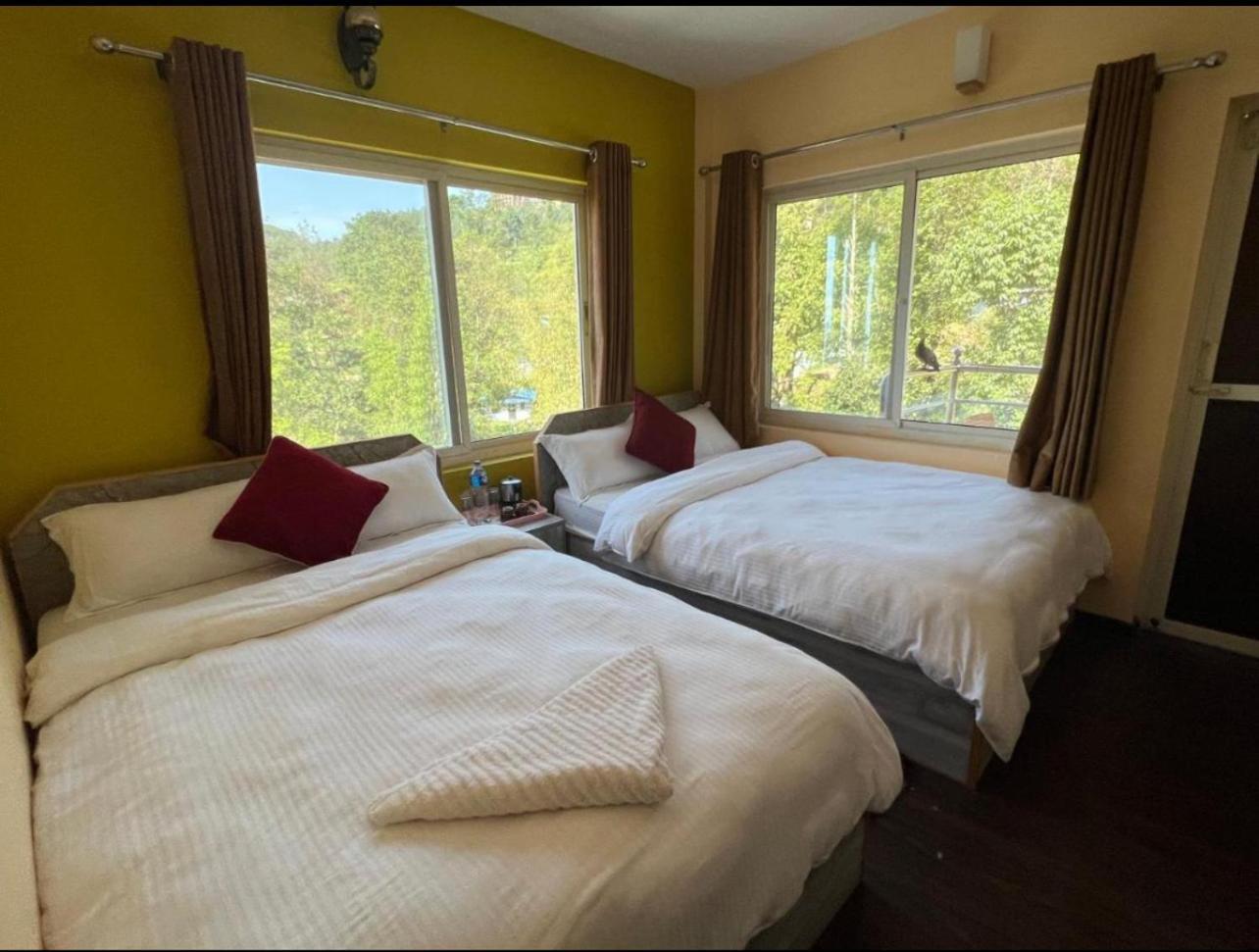 Hotel Village View Nagarkot Luaran gambar
