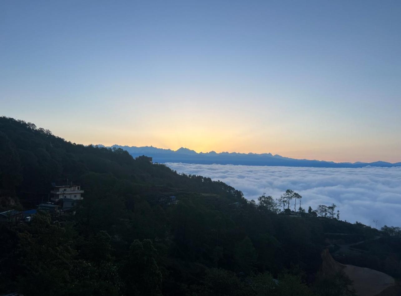 Hotel Village View Nagarkot Luaran gambar