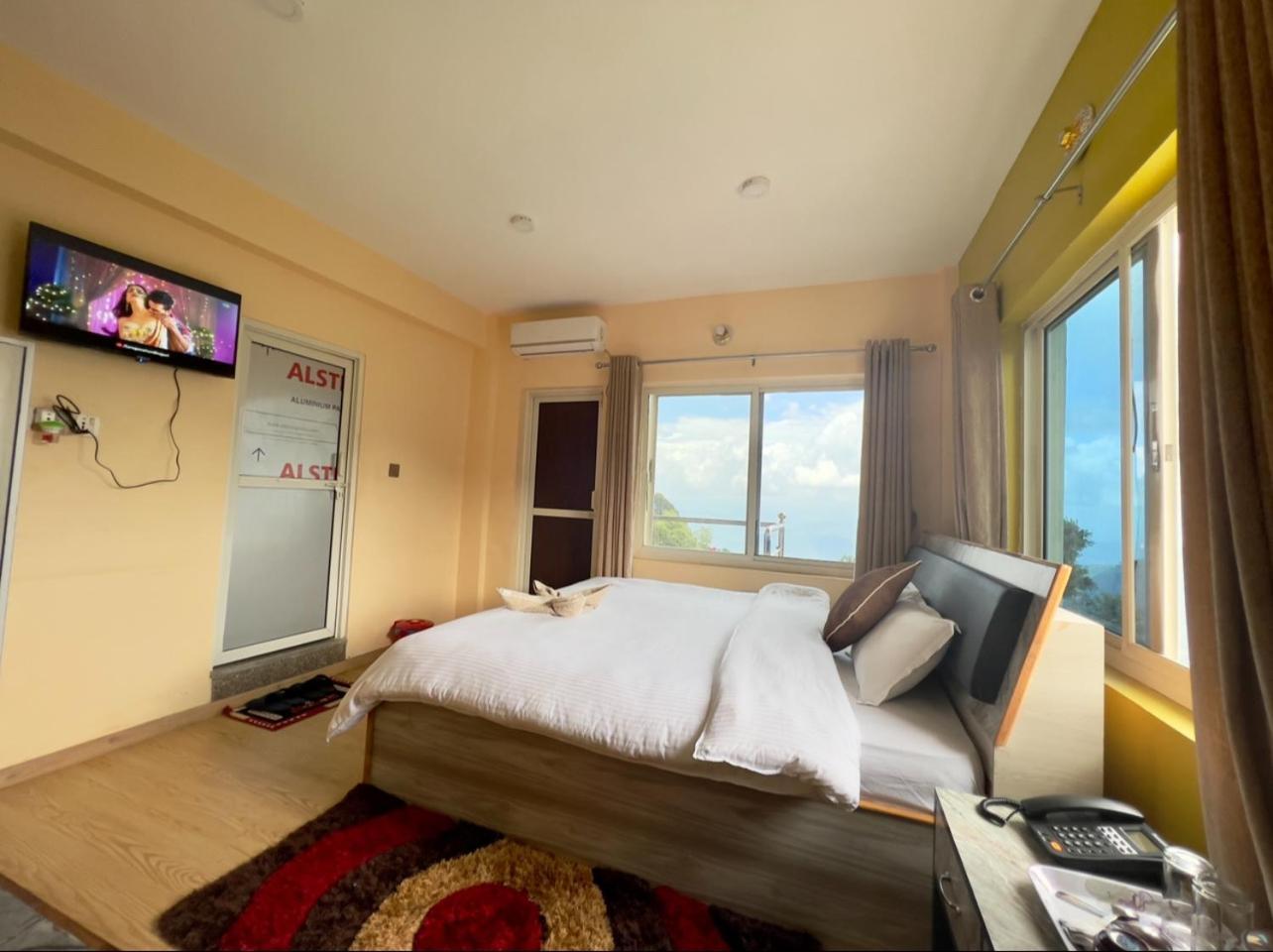 Hotel Village View Nagarkot Luaran gambar
